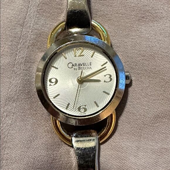 Vintage Caravelle/Bulova, Bracelet Watch Stainless Steel and Yellow Gold Plated main image 3